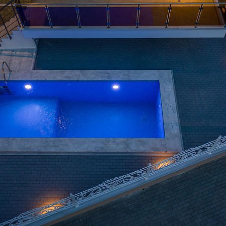 Agora Luxury Villa I ルートラキ エクステリア 写真