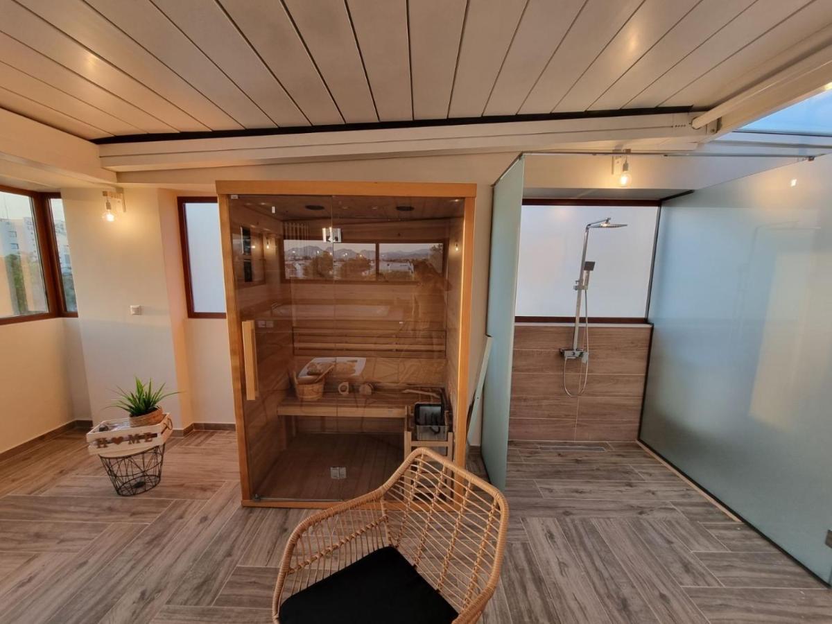 Agora Luxury Villa I ルートラキ エクステリア 写真