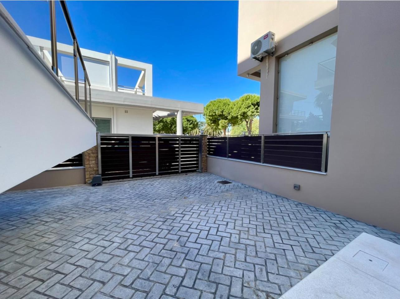 Agora Luxury Villa I ルートラキ エクステリア 写真